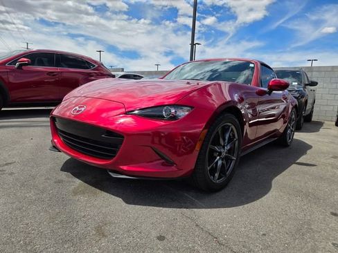 Used 2019 MAZDA MX-5 Miata RF Grand Touring w/ GT-S Package RWD image 2