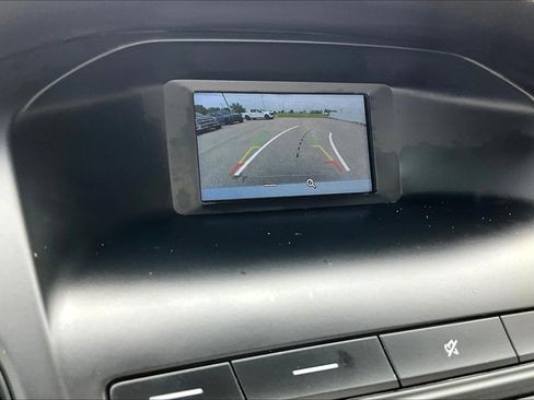 Used 2018 Ford Focus SE image 30
