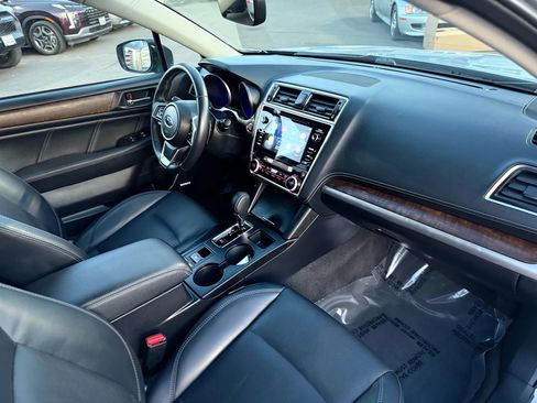 Used 2019 Subaru Outback 3.6R Limited w/ Popular Package #2 image 21
