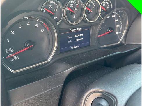 Used 2020 Chevrolet Silverado 1500 LT w/ Texas Edition RWD image 15