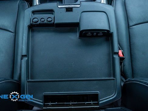 Used 2018 RAM 3500 Laramie w/ Sport Appearance Group image 28