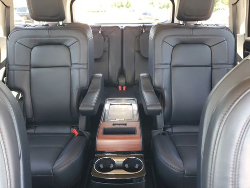 Certified 2023 Lincoln Aviator Grand Touring w/ Equipment Group 301A AWD/4WD image 19