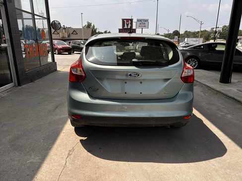 Used 2012 Ford Focus SE FWD image 6