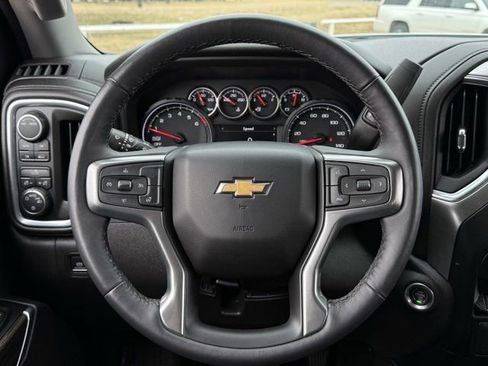 Certified 2022 Chevrolet Silverado 1500 LT image 13