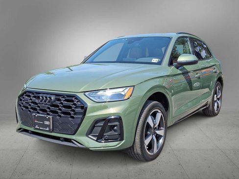 Used 2023 Audi Q5 2.0T Premium Plus w/ Premium Plus Package AWD/4WD image 1