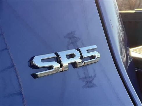 Certified 2025 Toyota Tacoma SR5 image 11