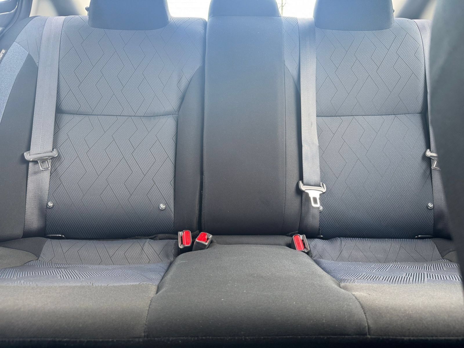 Used 2025 Nissan Versa SV FWD image 35