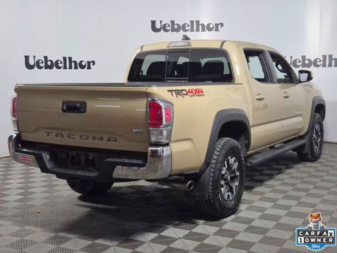 Certified 2020 Toyota Tacoma TRD Off-Road AWD/4WD image 7