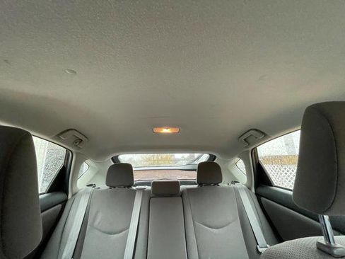 Used 2013 Toyota Prius Two image 32