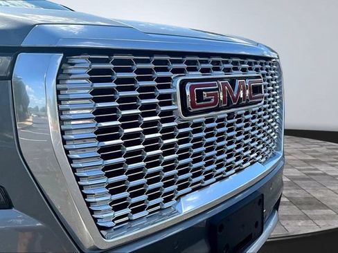 Used 2021 GMC Yukon Denali AWD/4WD image 33