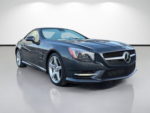 Used 2013 Mercedes-Benz SL 550 image 1