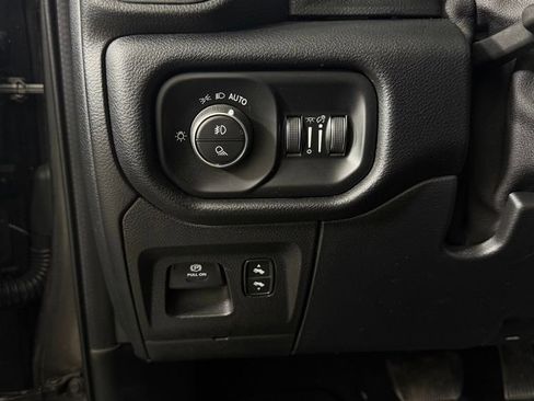 Used 2022 RAM 1500 Laramie w/ Night Edition AWD/4WD image 14