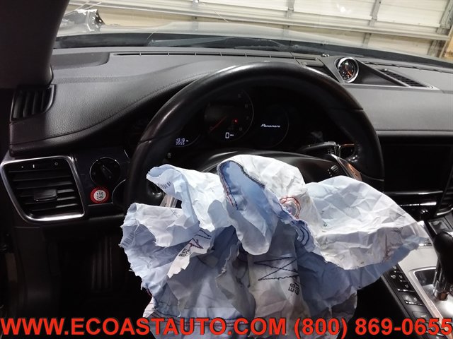 Used 2013 Porsche Panamera RWD image 11
