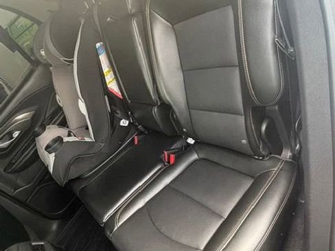 Used 2020 GMC Terrain SLT w/ Preferred Package image 16