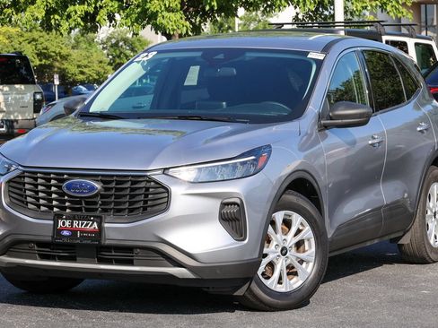 Certified 2023 Ford Escape Active w/ Cold Weather Package FWD image 19