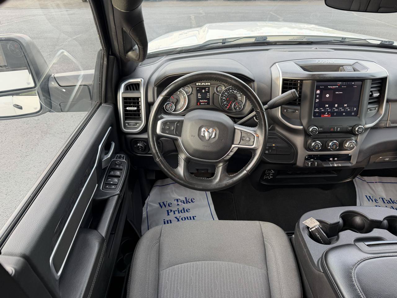 Used 2024 RAM 2500 Big Horn AWD/4WD image 15