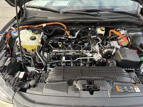 Used 2023 Ford Escape ST-Line Select image 12