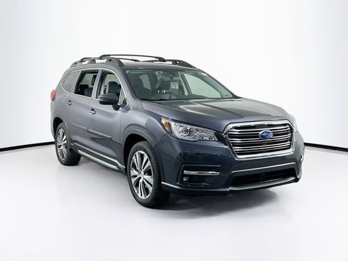 Used 2022 Subaru Ascent Limited w/ Technology Package image 3