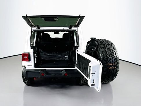 New 2026 Jeep Wrangler Unlimited Rubicon AWD/4WD image 16
