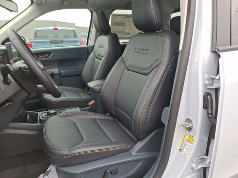 New 2026 Ford Maverick Lobo AWD/4WD image 9