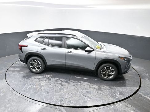 New 2026 Chevrolet Trax LT image 34