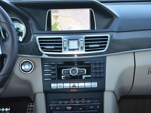 Used 2015 Mercedes-Benz E 350 Sedan image 18