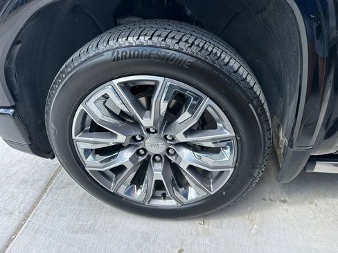Used 2024 GMC Sierra 1500 Denali AWD/4WD image 6