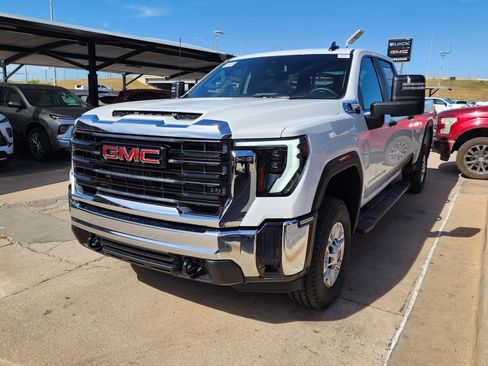 New 2026 GMC Sierra 2500 Pro w/ Convenience Package image 7