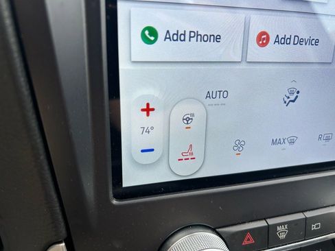 Used 2022 Ford Edge SEL w/ Convenience Package image 26