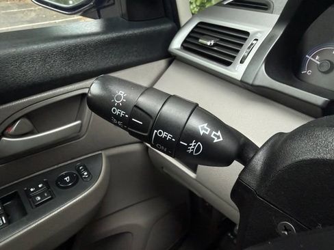 Used 2013 Honda Odyssey Touring image 26