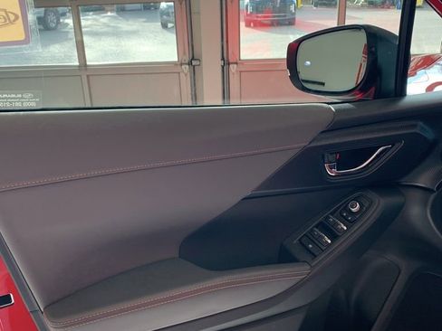 New 2026 Subaru Crosstrek 2.5i Limited image 3