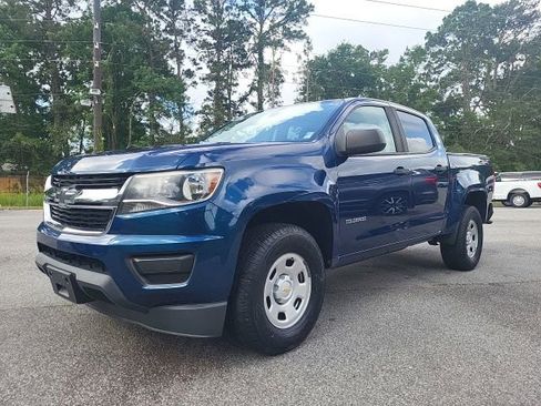Used 2020 Chevrolet Colorado W/T w/ WT Convenience Package AWD/4WD image 4