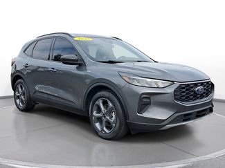Used 2025 Ford Escape ST-Line FWD video 1