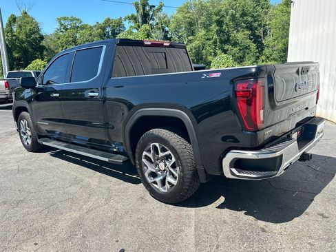 Used 2026 GMC Sierra 1500 SLT w/ SLT Premium Plus Package AWD/4WD image 8