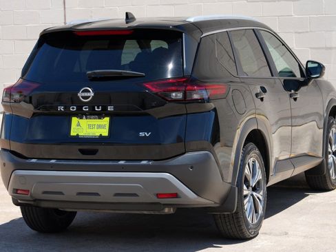Used 2023 Nissan Rogue SV w/ SV Premium Package FWD image 47