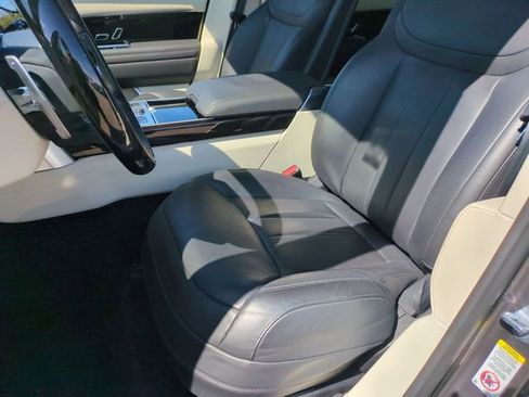 Used 2023 Land Rover Range Rover Long Wheelbase Autobiography AWD/4WD image 12