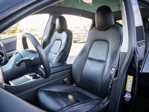 Used 2020 Tesla Model Y Long Range AWD/4WD image 11