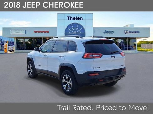 Used 2018 Jeep Cherokee Trailhawk w/ Comfort/Convenience Group image 3