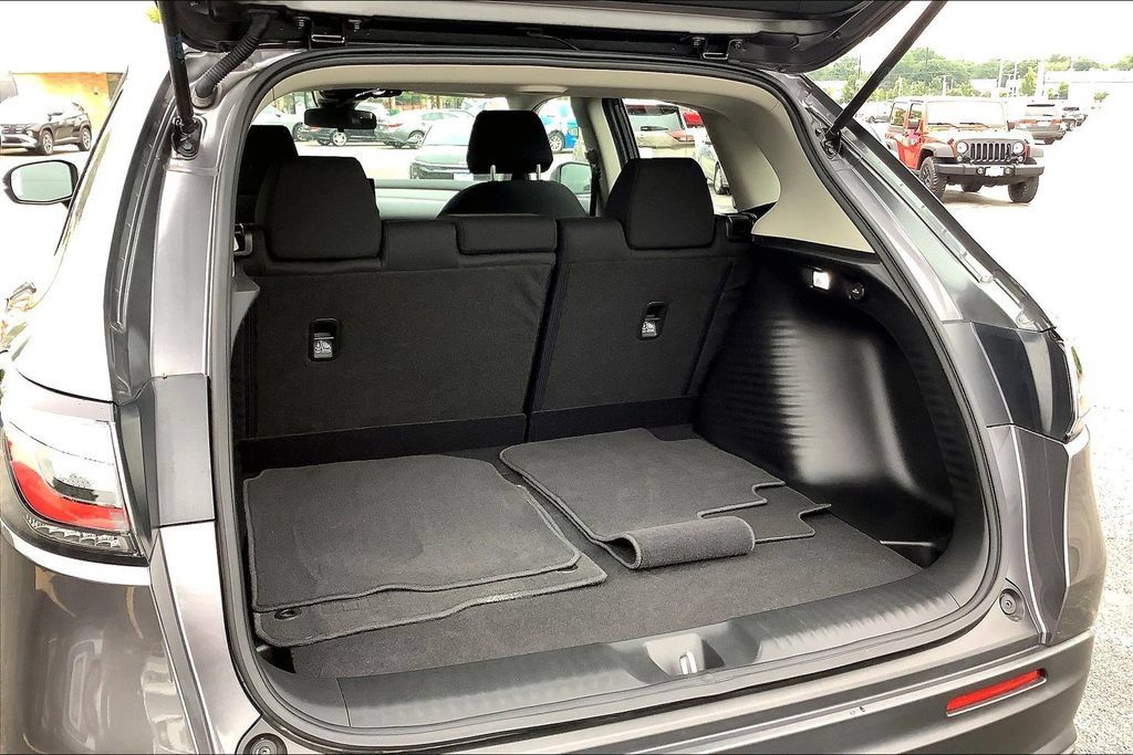 Used 2024 Honda HR-V LX image 31