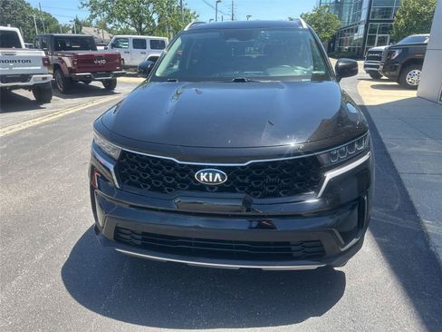 Used 2021 Kia Sorento S FWD image 7