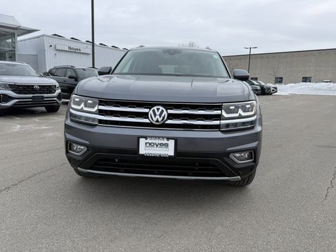Used 2019 Volkswagen Atlas SEL Premium image 2