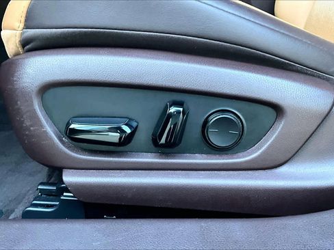 Used 2019 Lexus ES 350 w/ Accessory Package 2 image 30