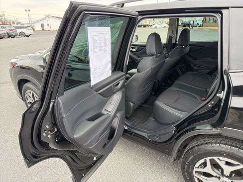 Certified 2023 Subaru Forester Premium image 15