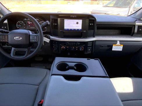 New 2026 Ford F350 XL w/ XL Chrome Package image 5