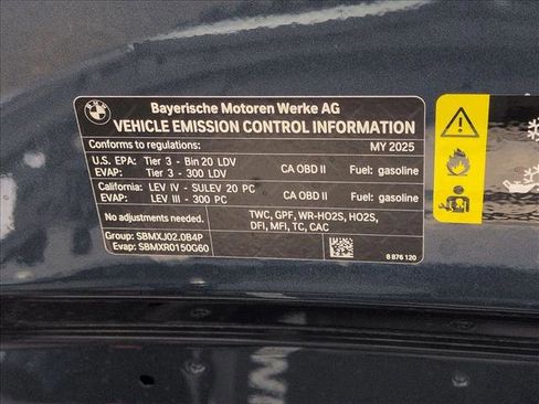 Used 2025 BMW 330i Sedan w/ Convenience Package image 27