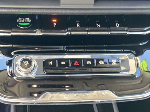 New 2026 Lincoln Corsair Reserve image 25