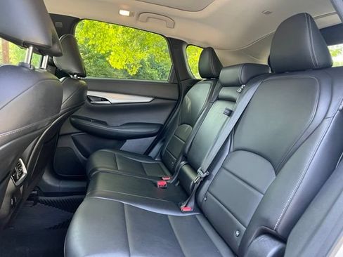 Used 2021 INFINITI QX50 Luxe FWD image 17