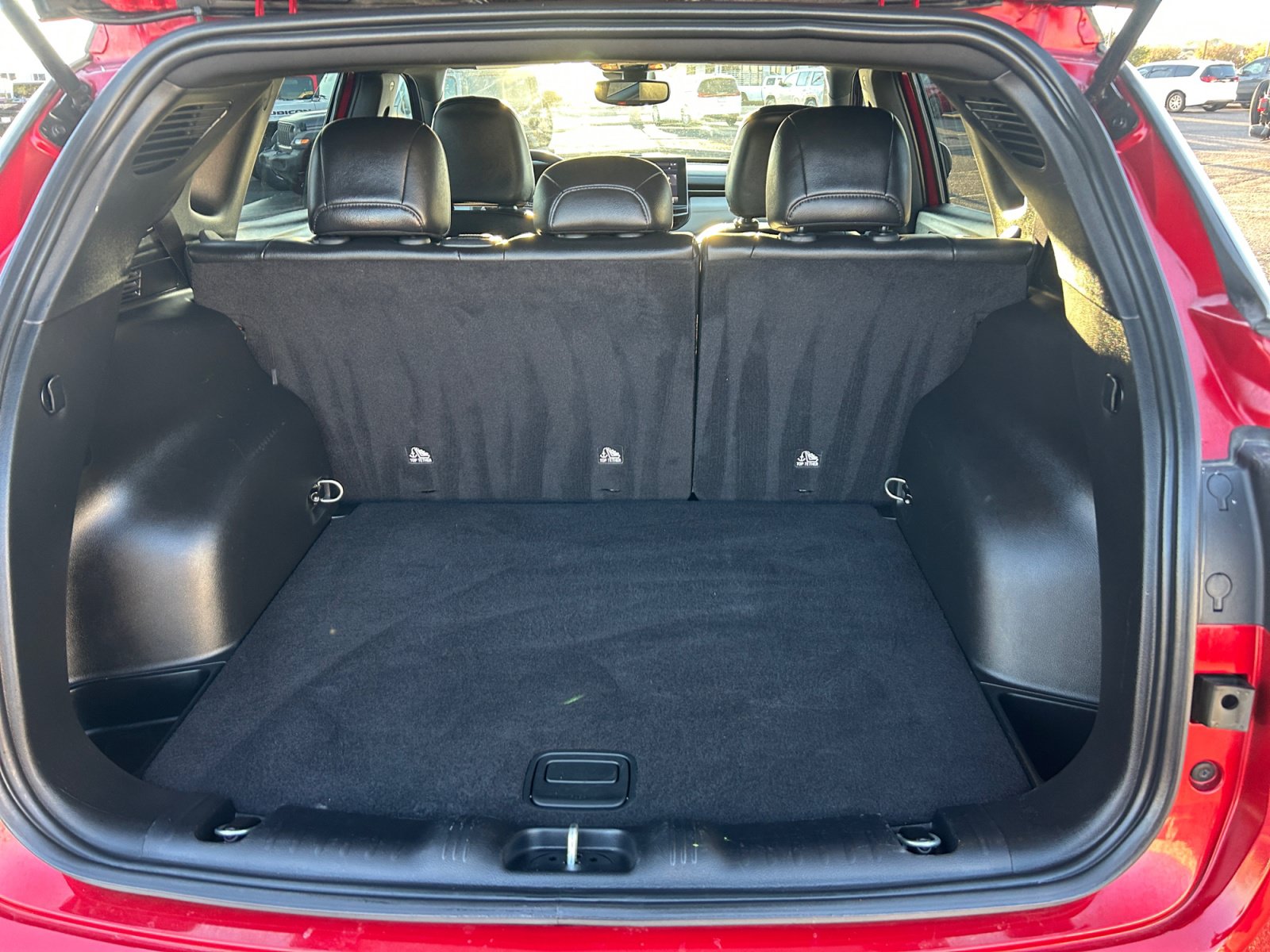 Used 2025 Jeep Compass Limited AWD/4WD image 31