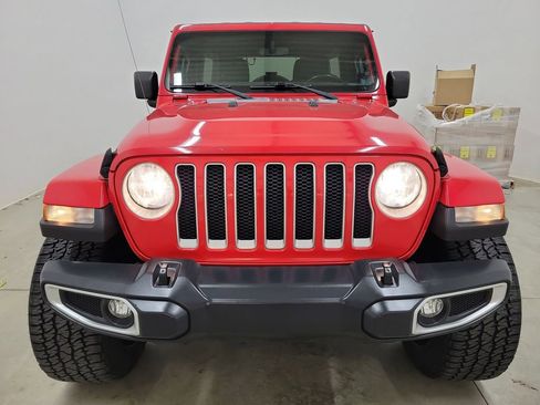 Used 2020 Jeep Wrangler Unlimited Sahara image 2