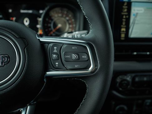 New 2026 Jeep Wrangler Unlimited Sahara AWD/4WD image 21